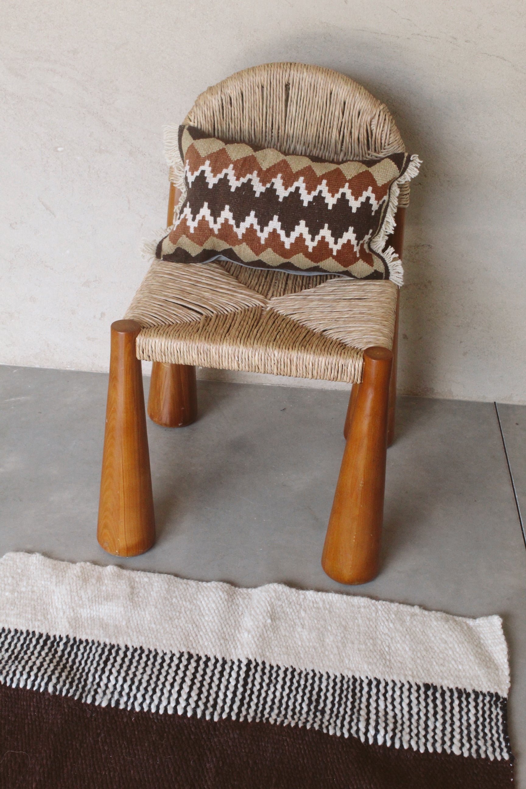 Qom Rectangle Cushion #019