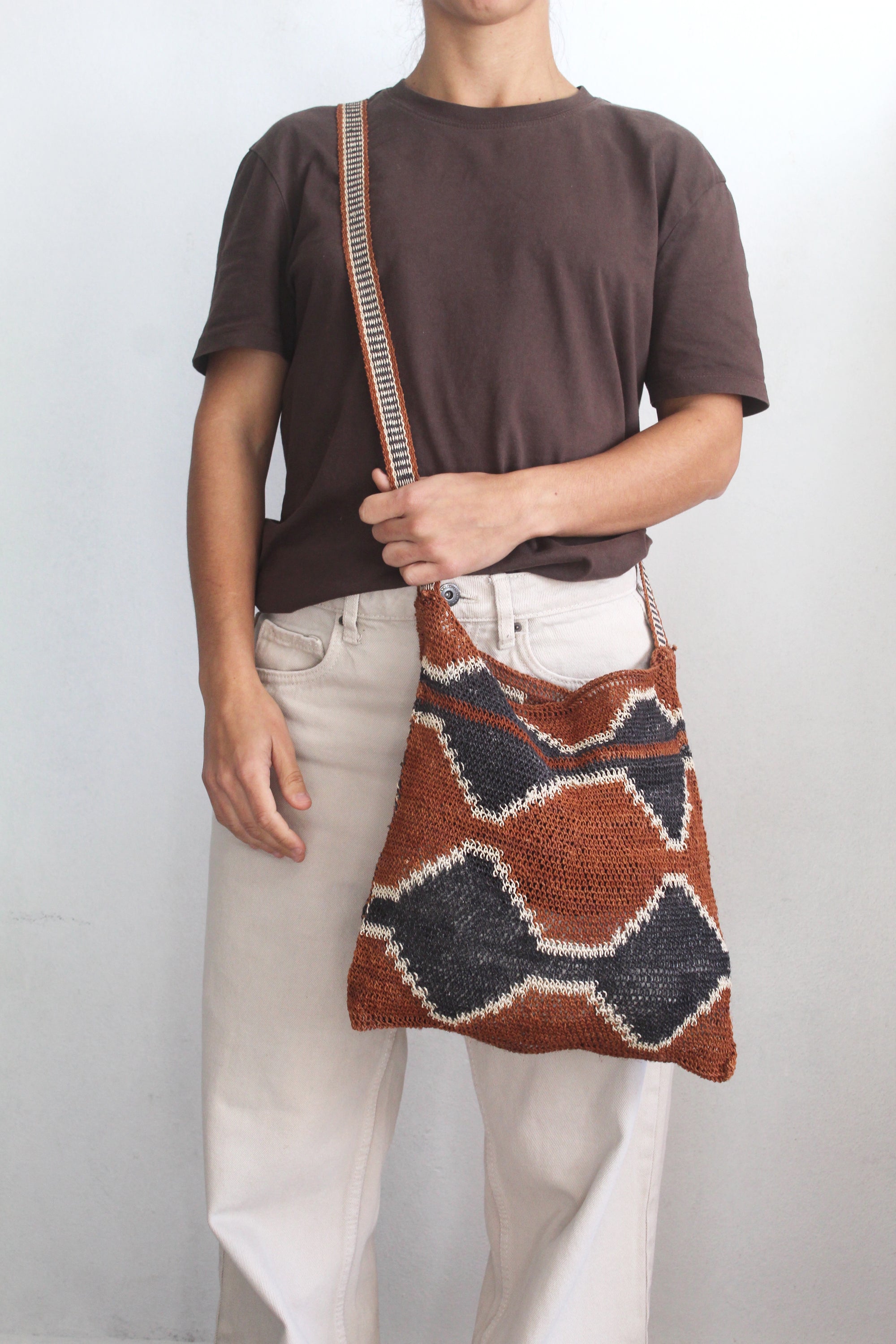 Hand woven Tierra Bag 