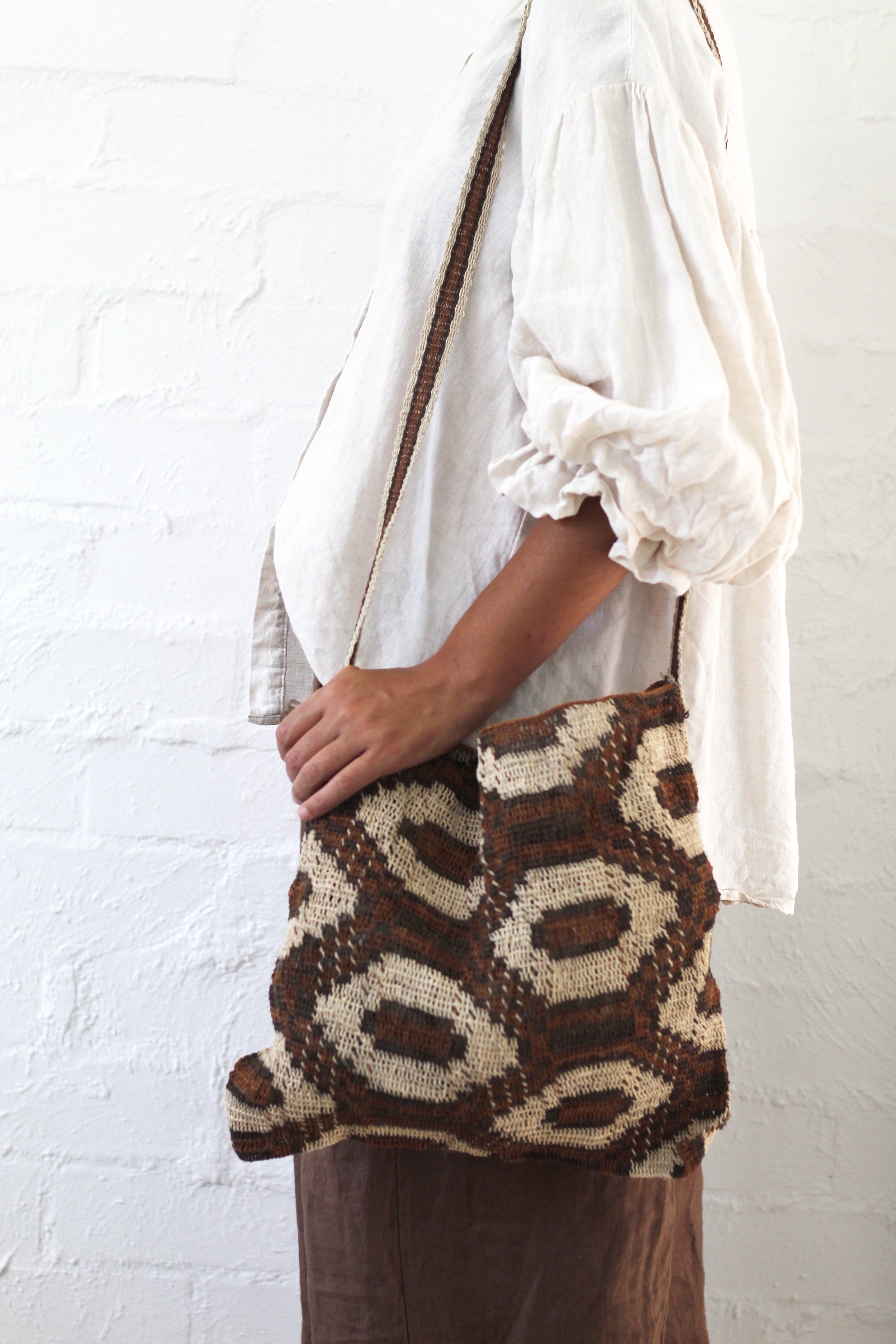 Hand woven Tierra Bag 