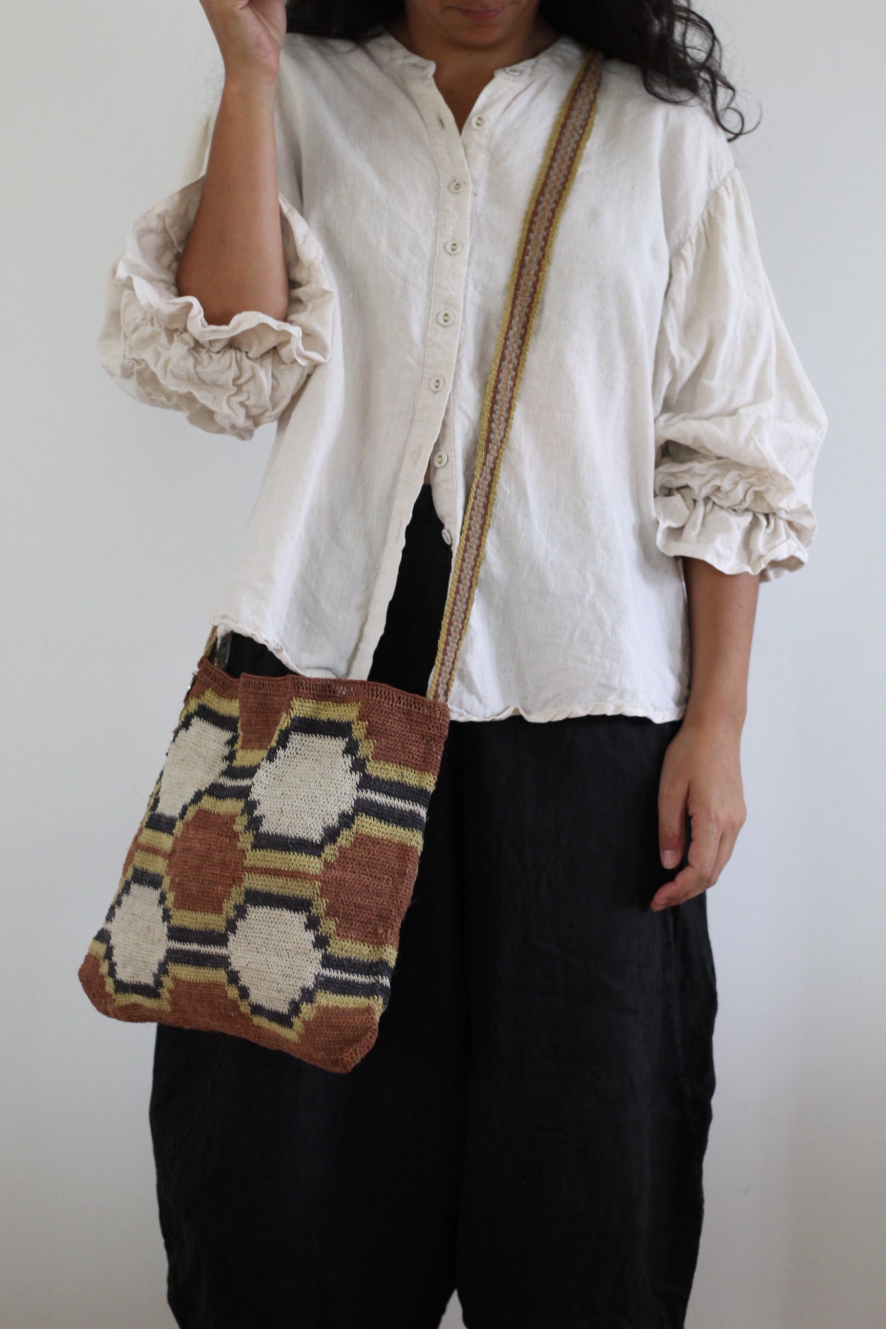 BLACK FRIDAY 25% OFF | Hand woven Tierra Bag #0362