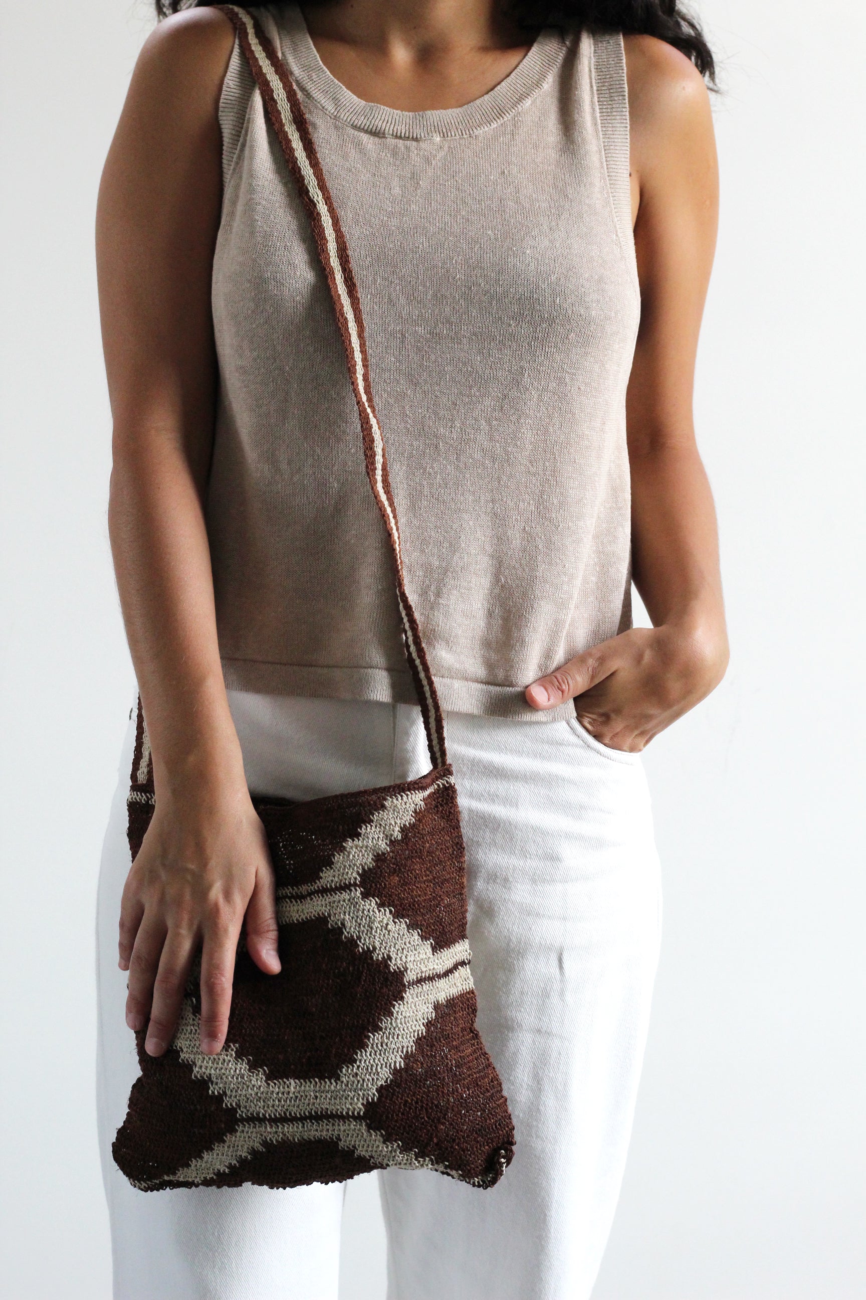 Hand woven Tierra bag #0270