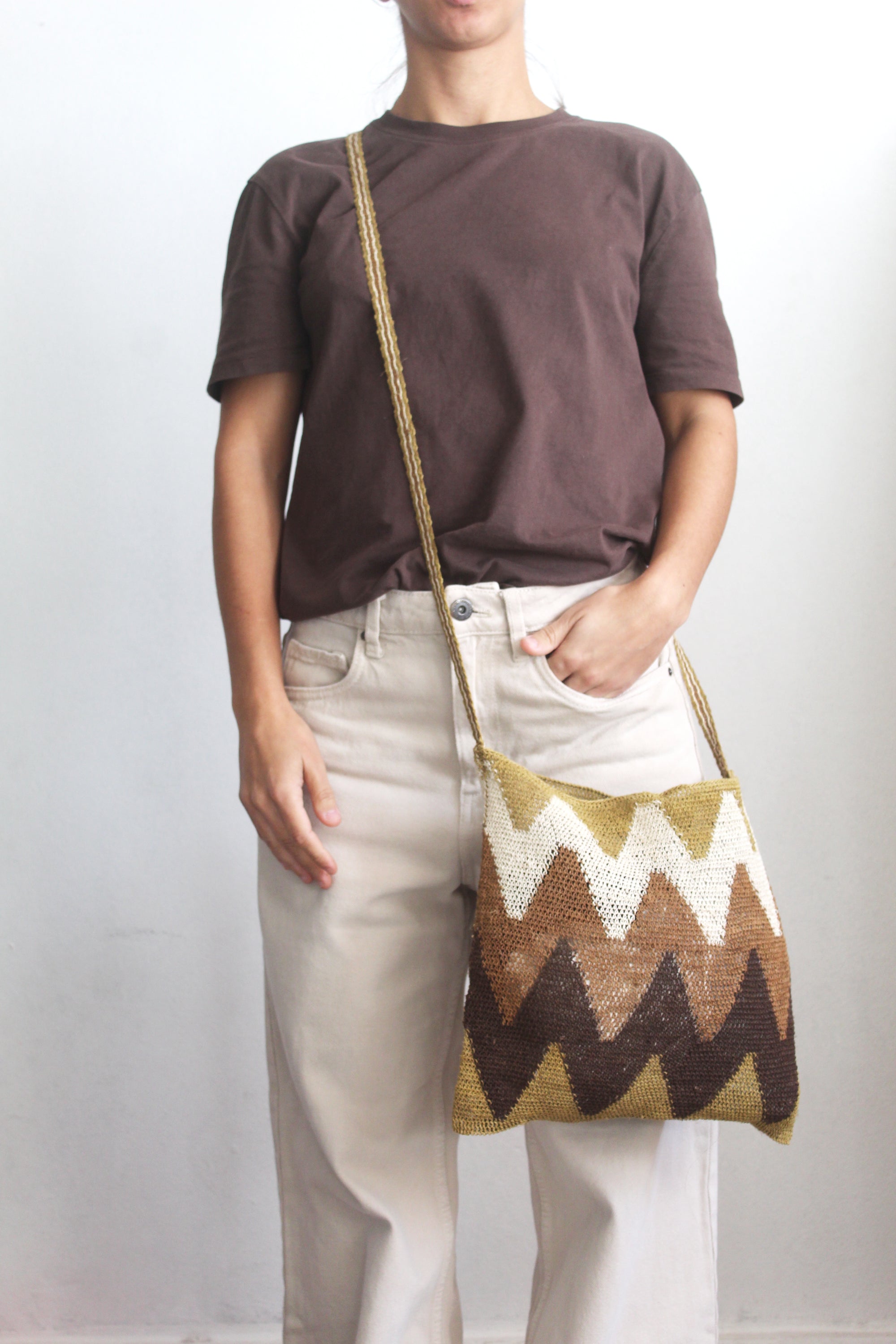 Hand woven Tierra Bag 