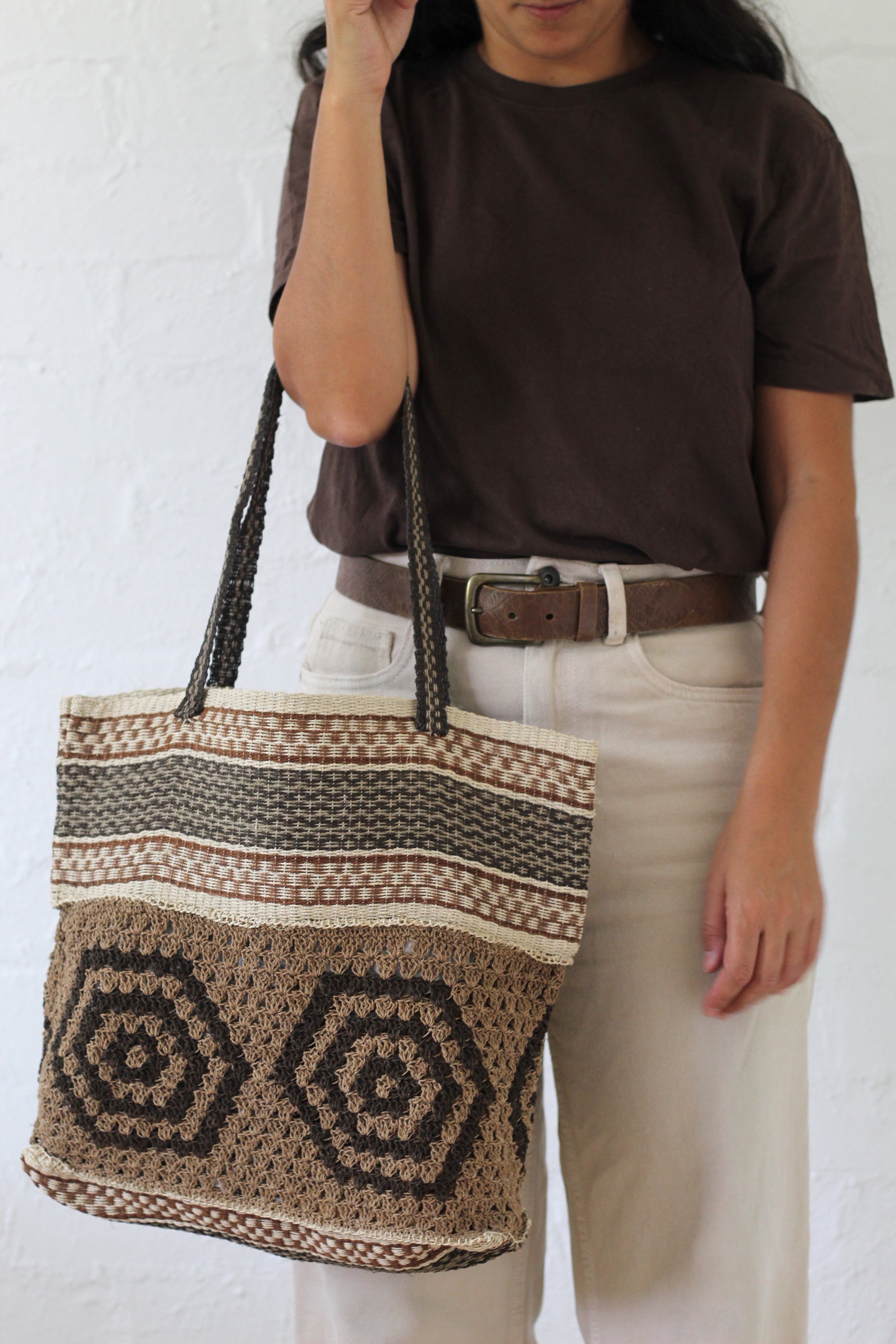Hand Woven Oversized Bag #060, chaguar fibre by Wichi artisans, Argentina