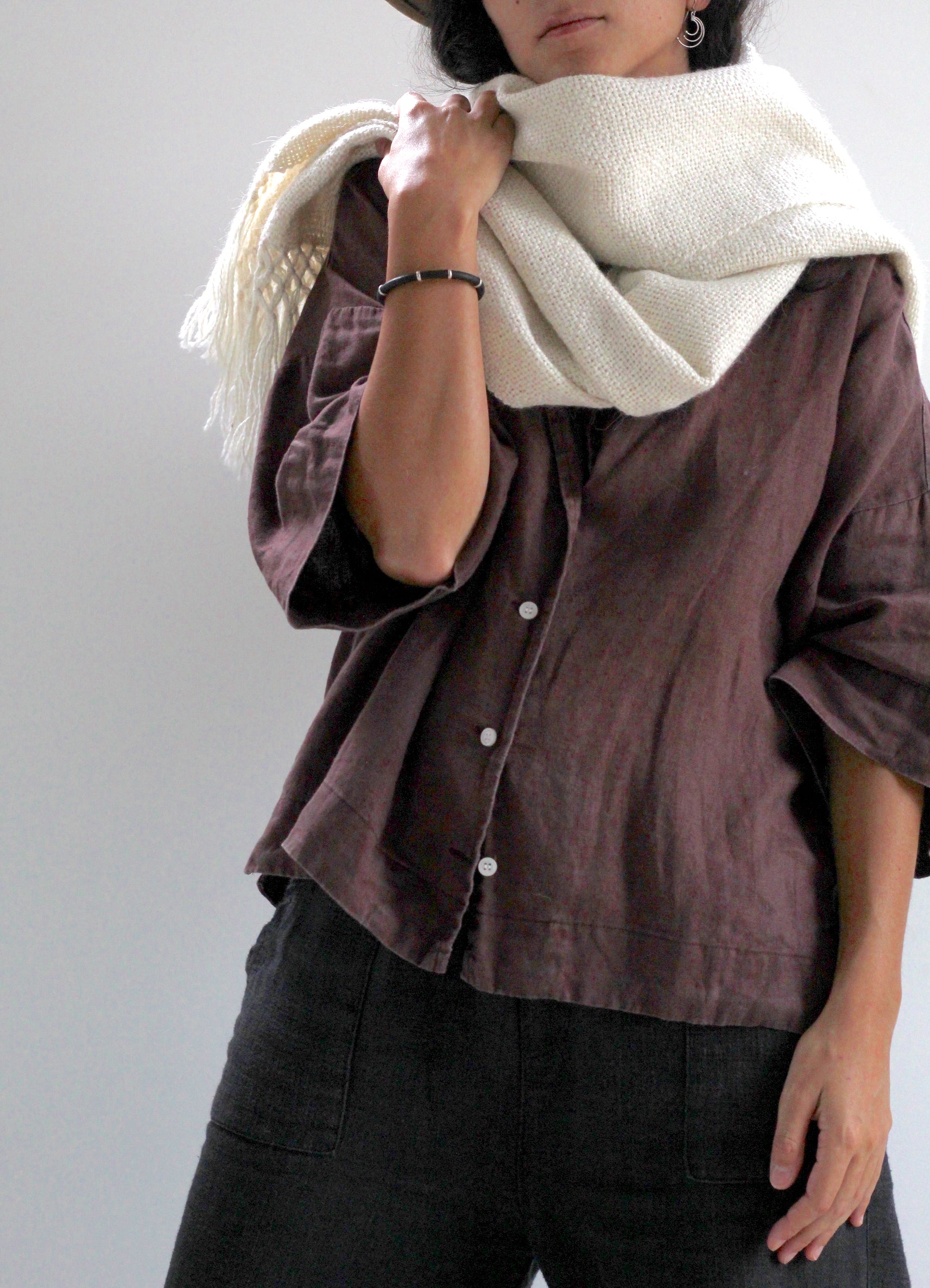 Llama Wool Oversized Scarf Natural, hand-loomed Andean llama wool, Argentina