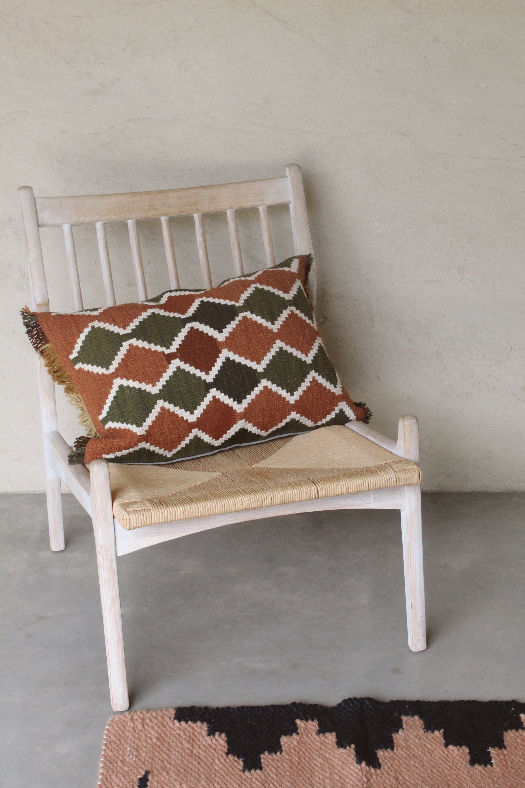 Qom Rectangle Large Cushion #023