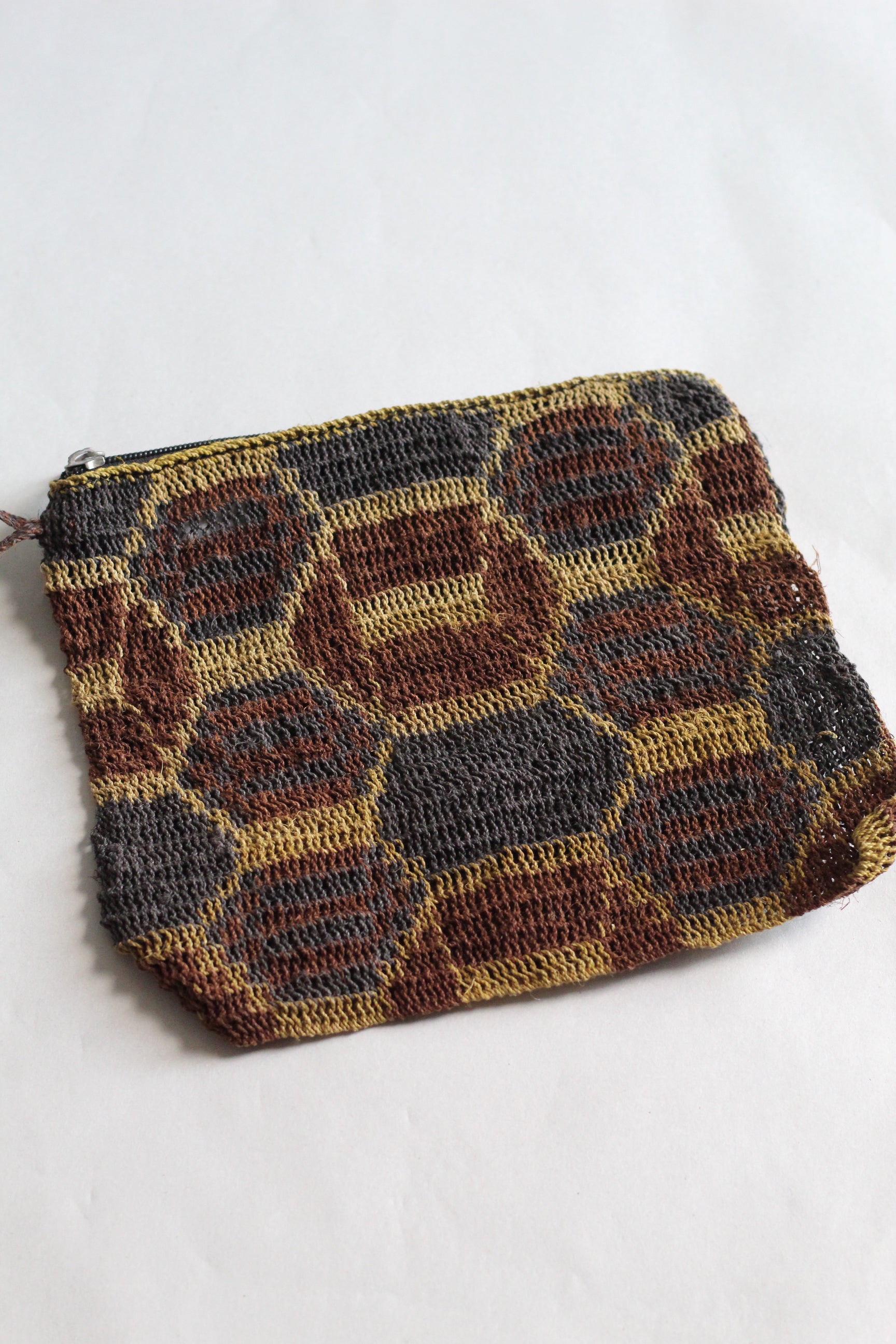 Hand woven Antigua Clutch #059