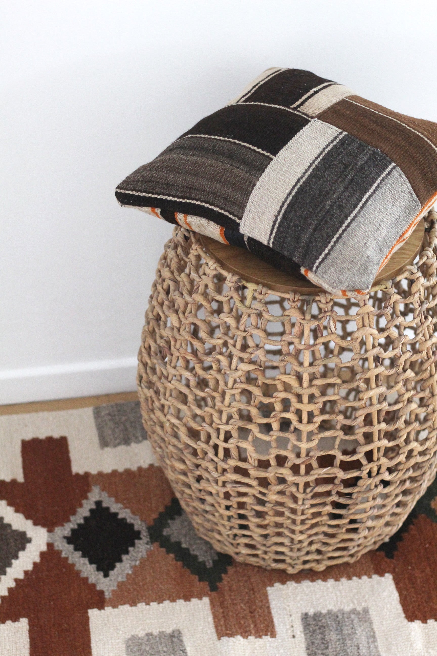 Patchwork Frazada Cushion #010, sheep wool patchwork from Peruvian Andes