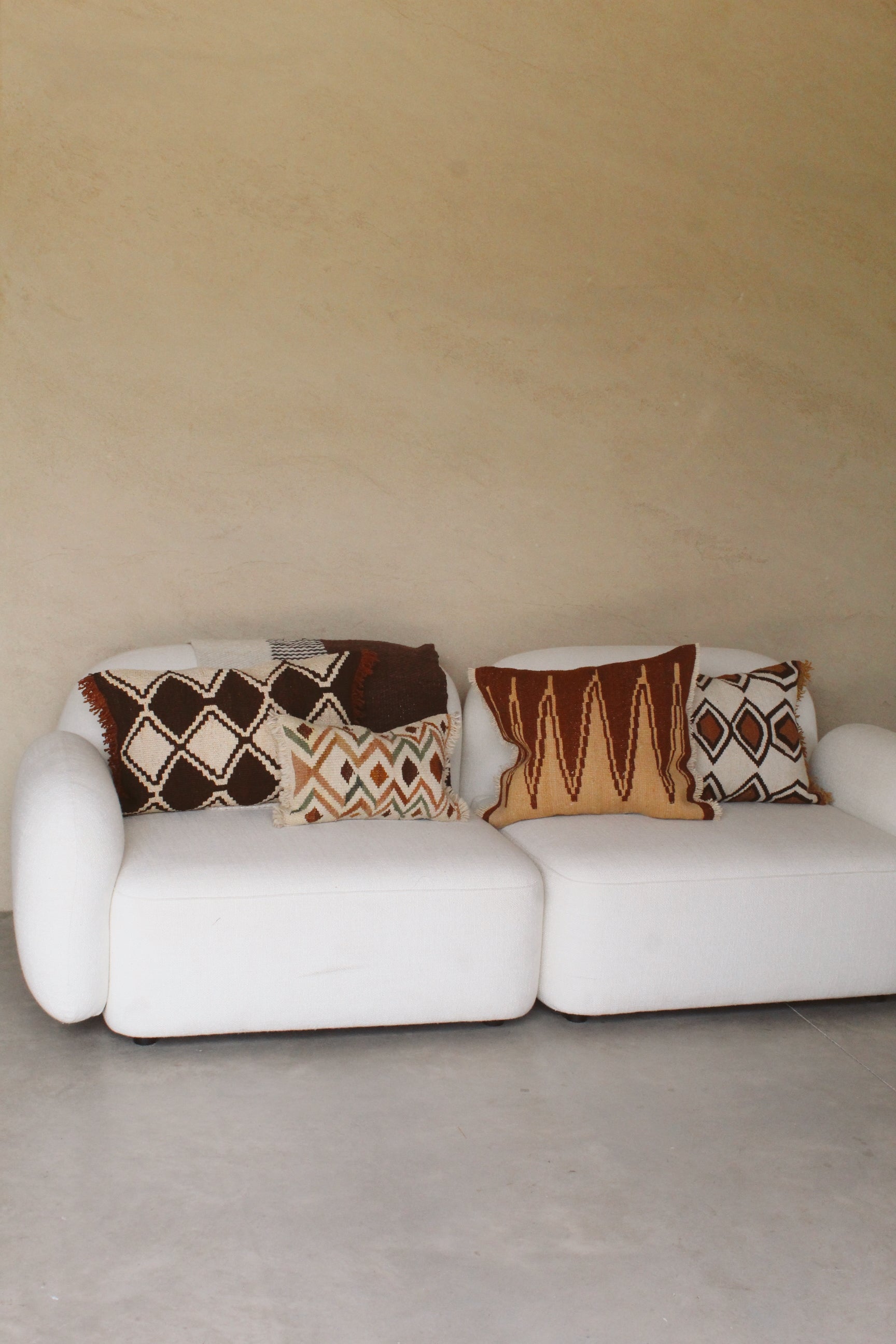 Qom Rectangle Cushion #021