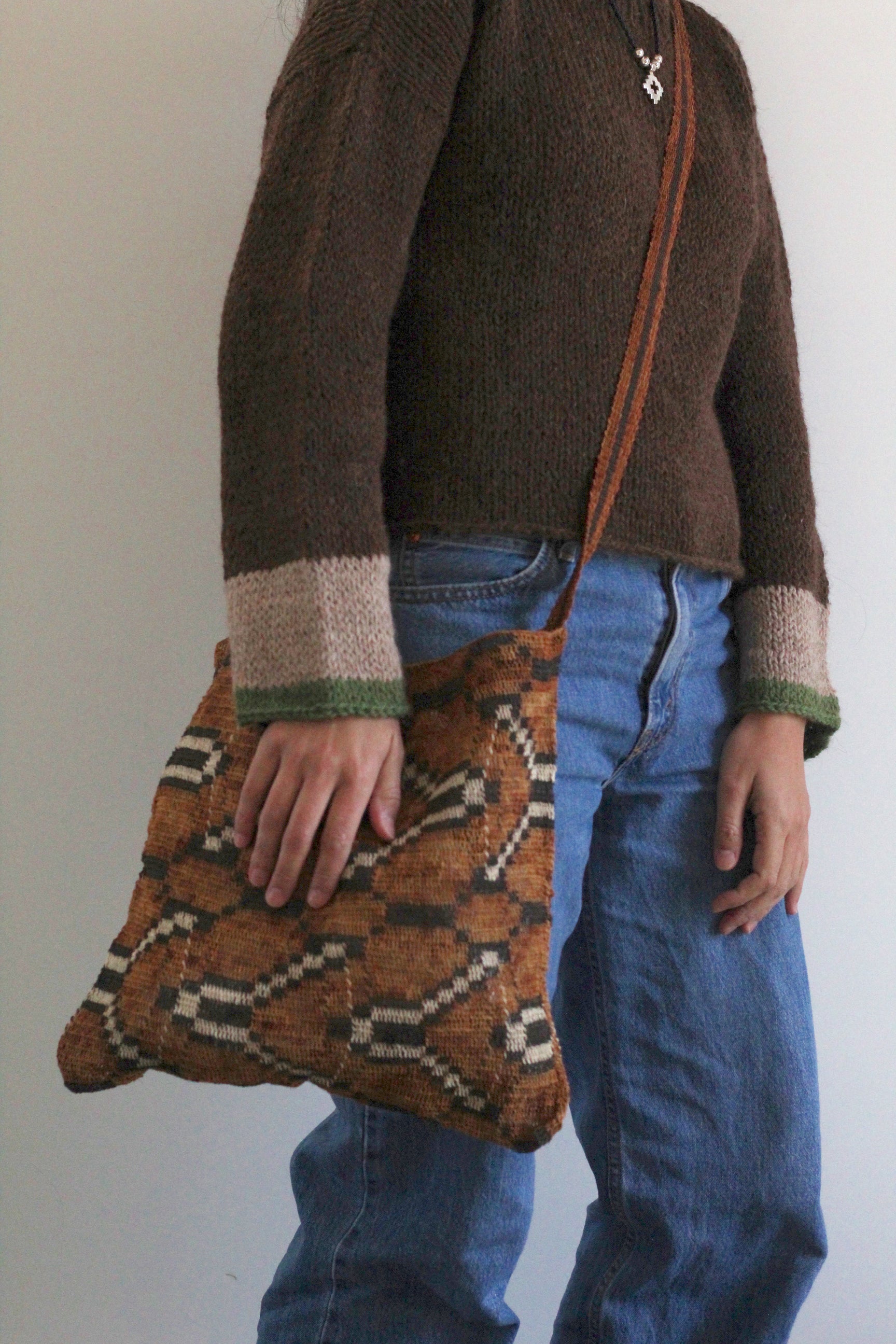 Hand woven Tierra Bag 