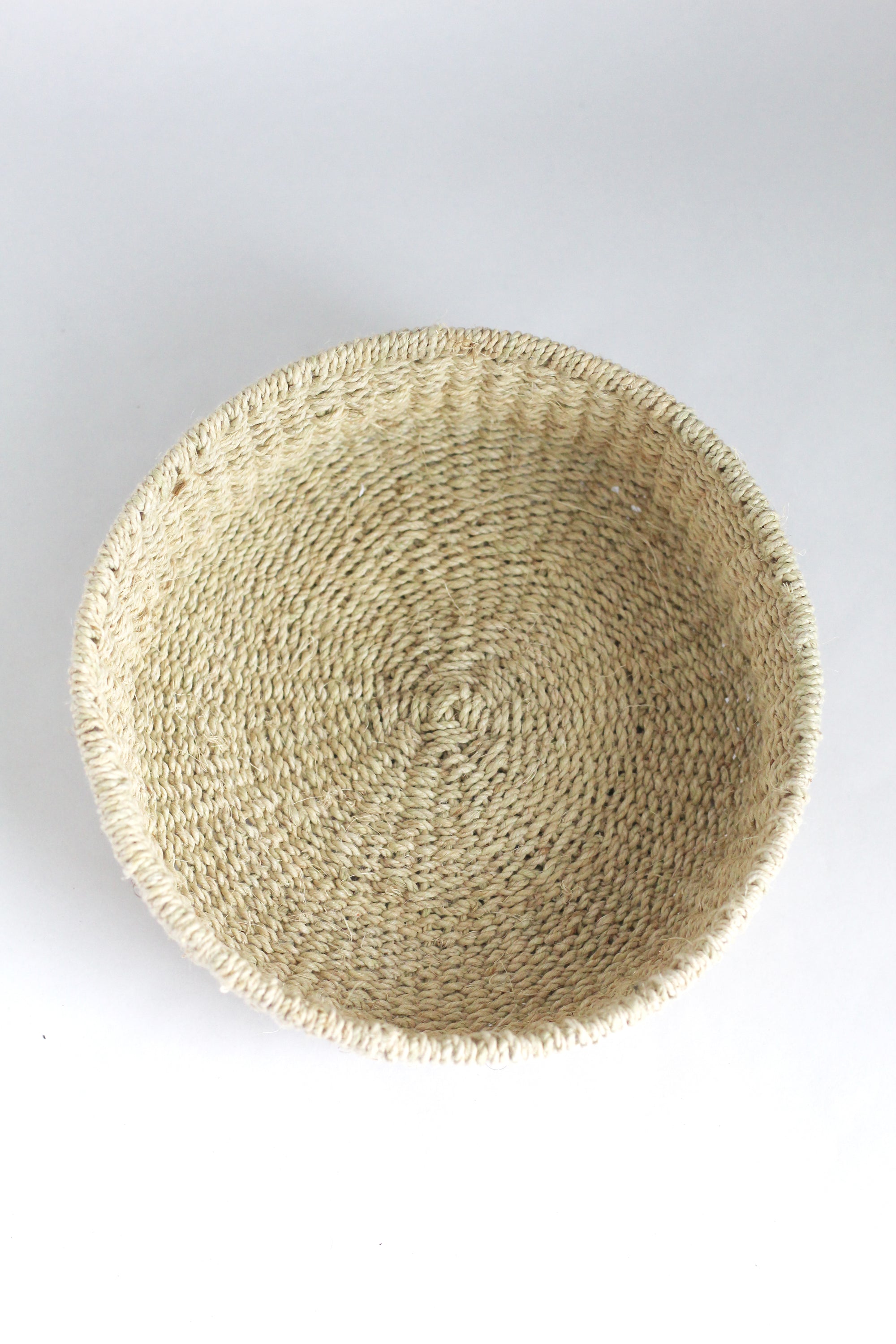 Chaguar Basket #072, handwoven chaguar fibre by Wichi artisans, Argentina