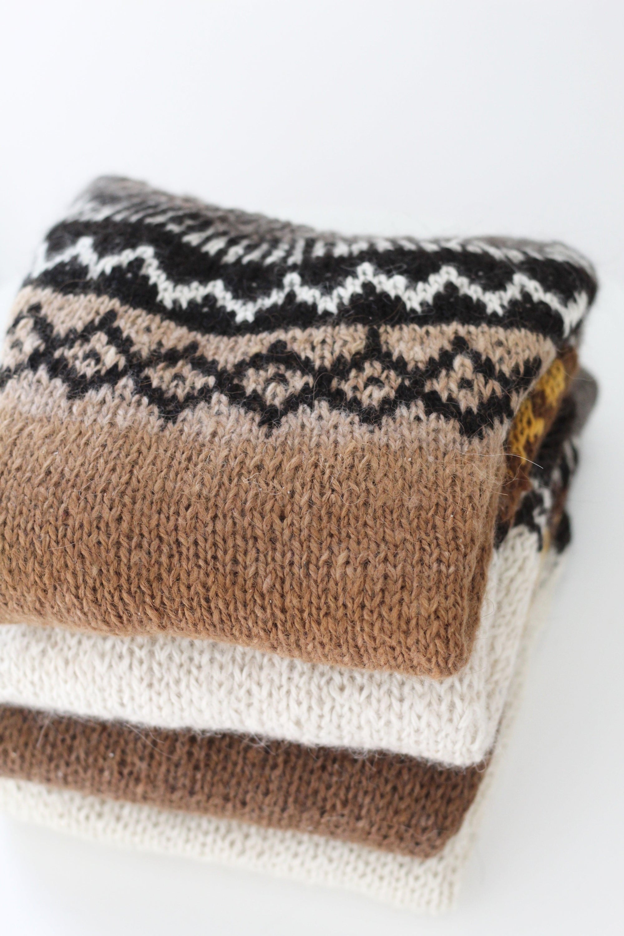 Hand Knitted Brown Andino Sweater - Casapacha