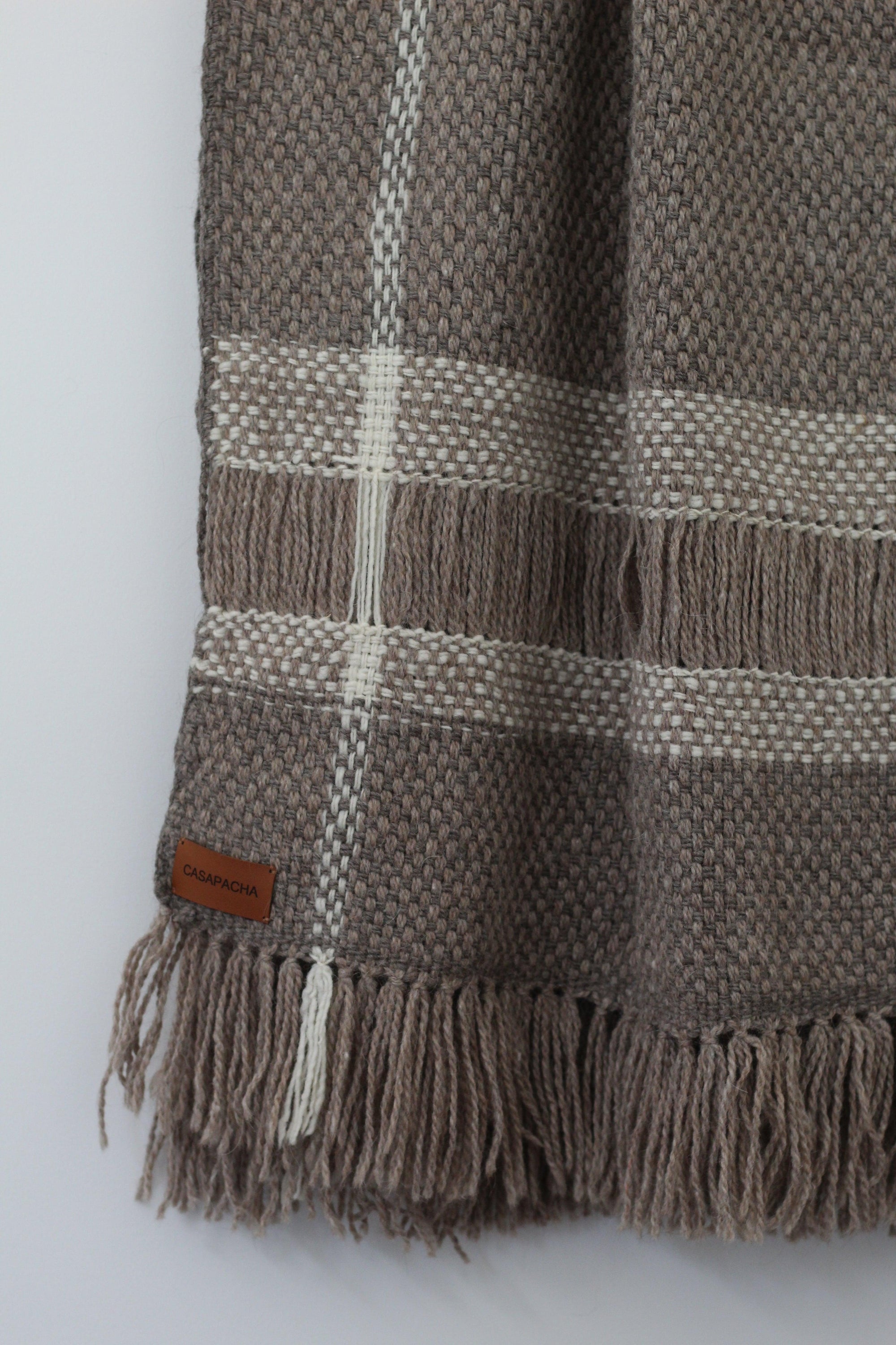 Hand Loomed Manta Throw - Casapacha