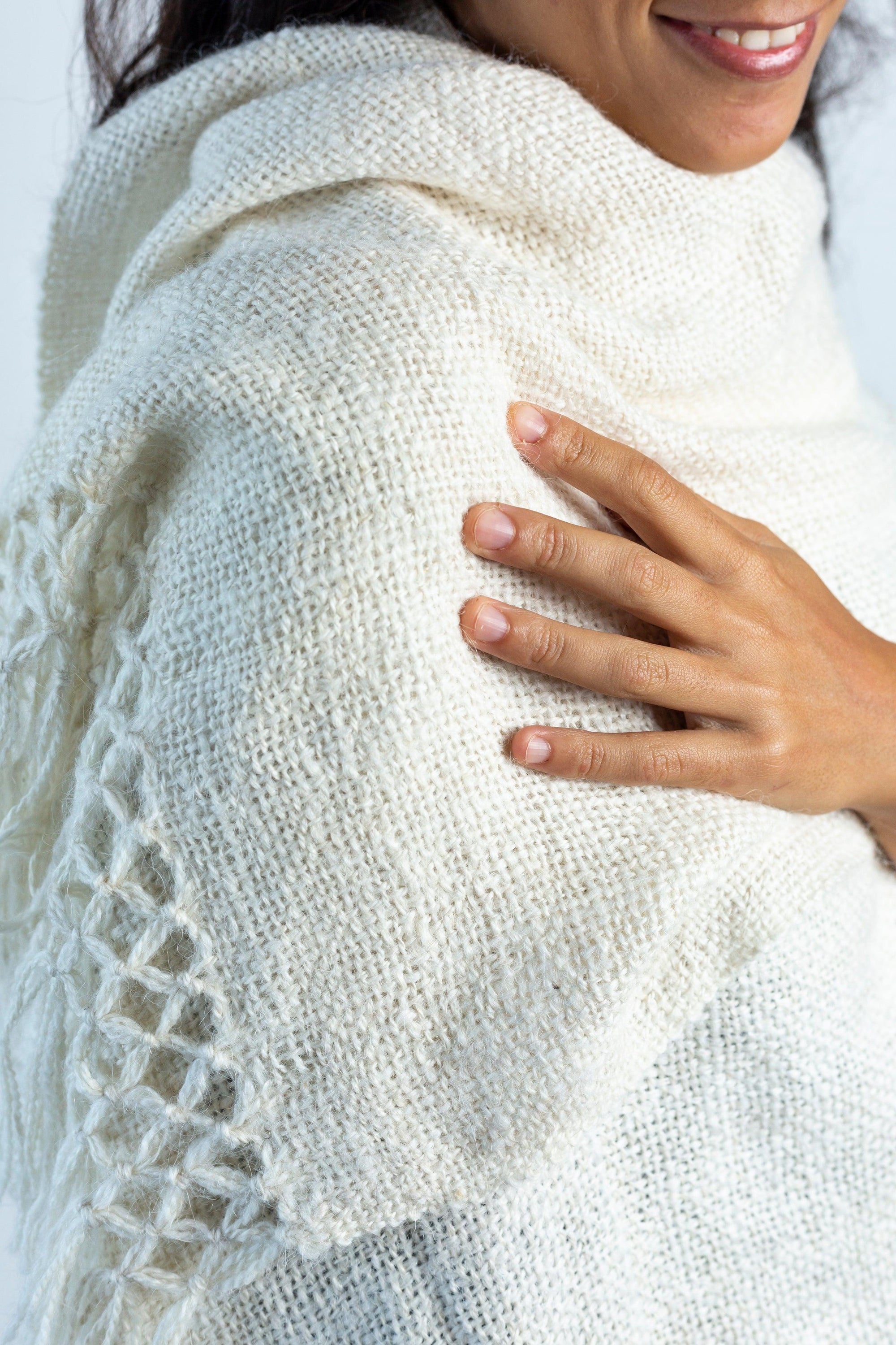Llama Wool Oversized Scarf | Natural - Casapacha